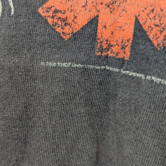 Red Hot Chili Peppers 2006 Wings Logo Graphic Band T-Shirt M Hanes Heavyweight - Picture 6 of 6